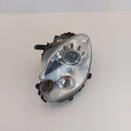 Faro proiettore anteriore