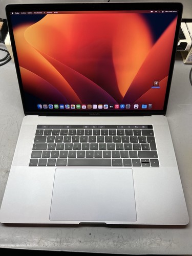 Macbook pro 2017 - 15", 16gb