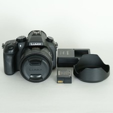 Panasonic LUMIX DMC-FZ1000 |