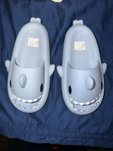 Zoccoli shark slides - shark,