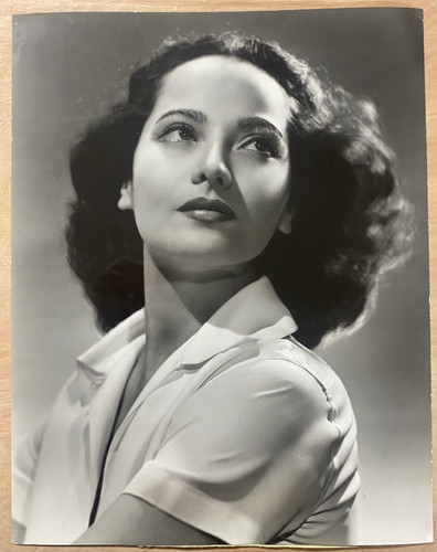 Foto studio merle oberon - foto, 1940