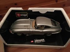 BURAGO 1/18 3018 JAGUAR E