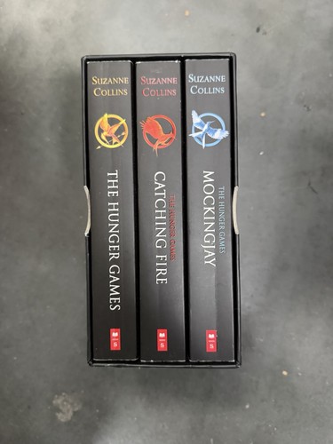 Trilogy boxed set catching - boxed,
