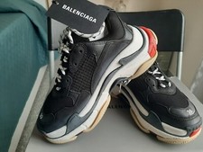 SNEAKERS BALENCIAGA TRIPLE S
