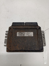 ENGINE CONTROLLER ECU RENAULT
