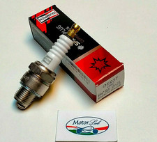 Candela Champion L86C Filetto passo corto Vespa 50 special 125 primavera et3 PK
