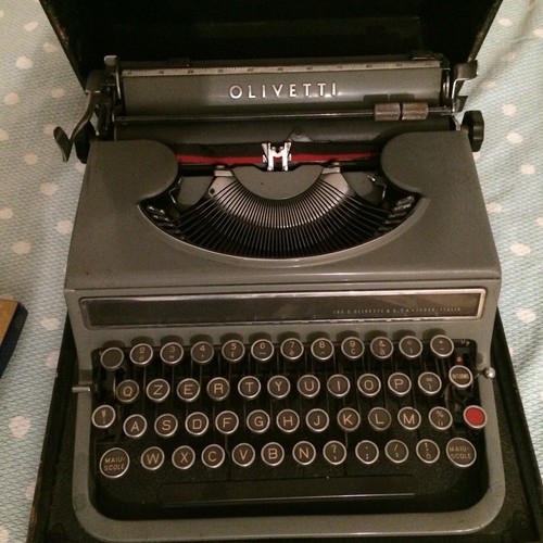 Macchina scrivere olivetti - da,