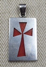 Templar Cross Pendant in Solid