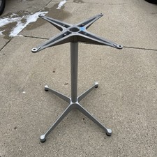 Herman Miller Eames Aluminum