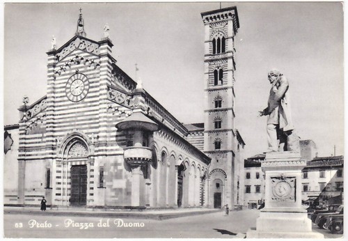 Prato piazza del duomo - piazza,