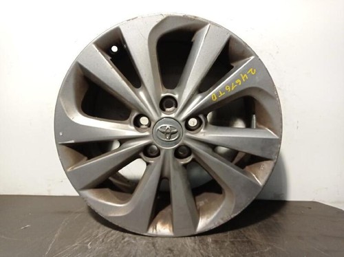 4261102f00 llanta toyota - llanta, auris