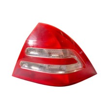FANALE POSTERIORE DESTRO MERCEDES CLASSE C W203 2000-2004 4P A2038200264