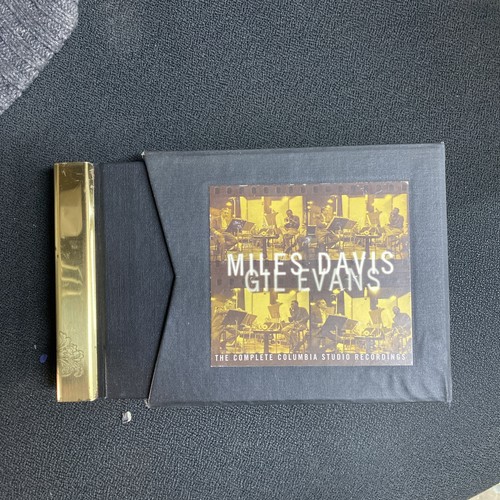 Miles davis gil - miles, &