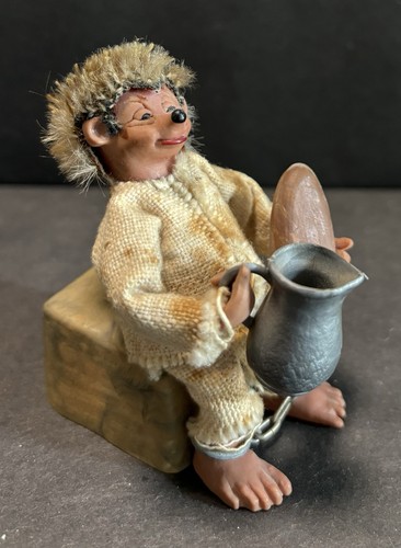 Vintage peter mecki figurine - peter,