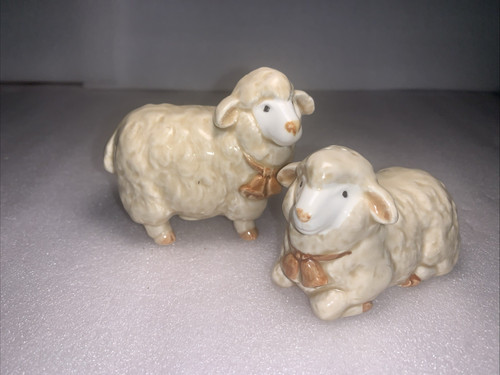 Statuina campane collo - , agnello