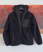 Giacca con cappuccio sherpa