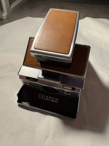 Polaroid land camera - sx-70,