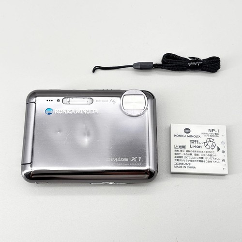 Fotocamera digitale compatta