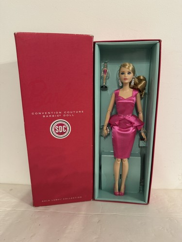 Barbie convention couture - barbie,