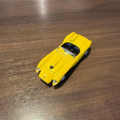 Kyosho minicar ferrari yellow - ferrari,
