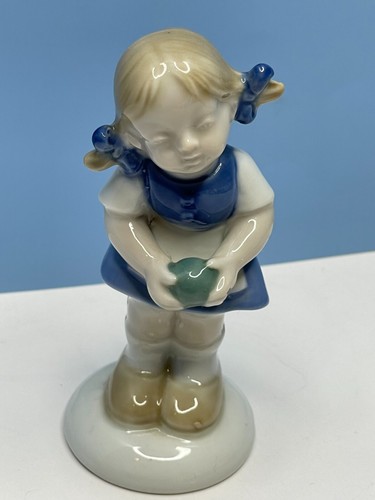 Statuina porcellana - statuina, in