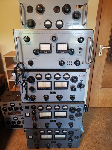 Amplificatore grezzo nero - fm,