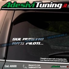 Adesivo Sul muretto tutti