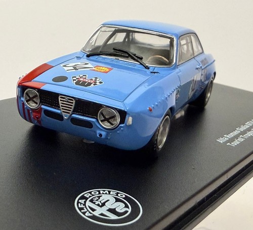 Alfa romeo giulia gta - alfa,