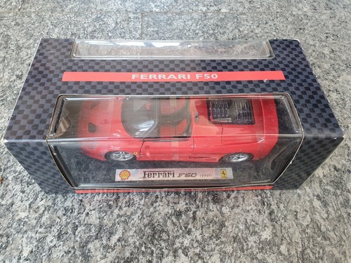Giocattolo maisto ferrari f - maisto,