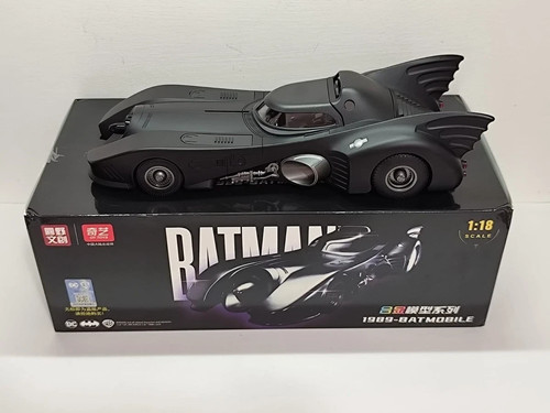 Modello auto batmobile - auto,