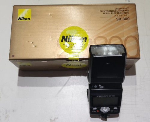 Nikon speedlight flash 800 - speedlight,