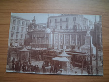 Napoli. Piazza Dante. Animatissima e ricchissima cartolina.TRAM!!!