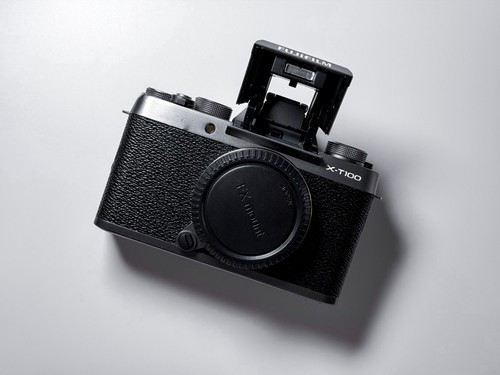 Fujifilm t100 mirrorless - x-t100,