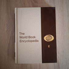 THE WORLD BOOK ENCYCLOPEDIA 6
