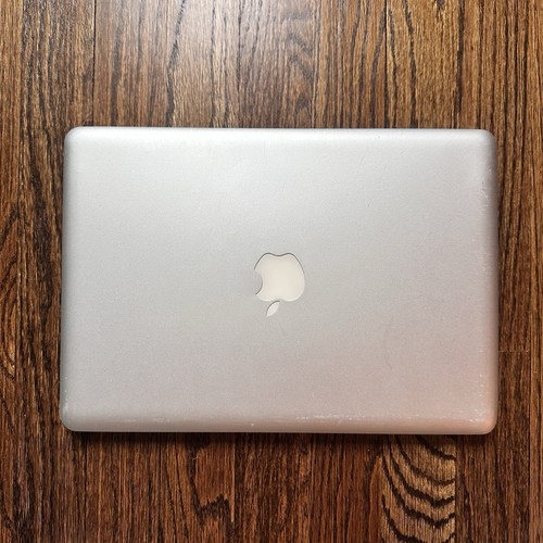 Macbook 2008 grigio - grigio, nota