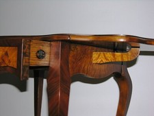 Tavolino da salotto classico