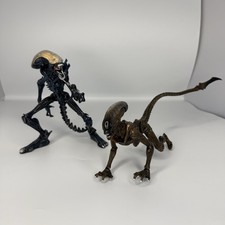 Mini Epic WEGA Xenomorph 1 &