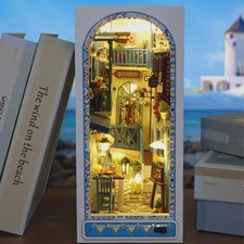 Sea Breeze Book Nook kit fai