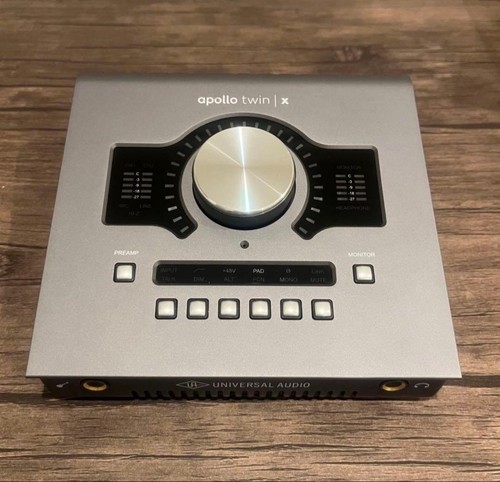 Universal audio apollo - universal, twin