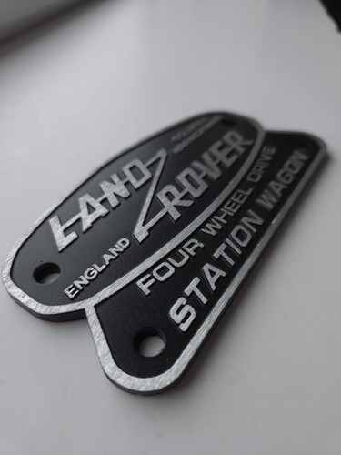 Distintivo land rover station - land,