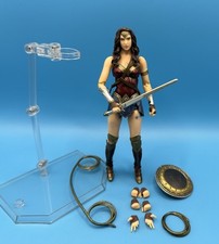 Medicom giocattolo Mafex n. Modellino Wonder Woman 048 VEDI FOTO spedizione veloce!!