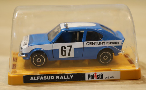 Polistil alfa romeo - 1/43,