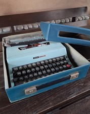 Olivetti Lettera 32 macchina da scrivere vintage con custodia 