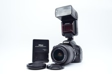 EXC+3 Nikon D5100 DSLR con
