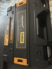 Avvitatore Dewalt x McLaren 