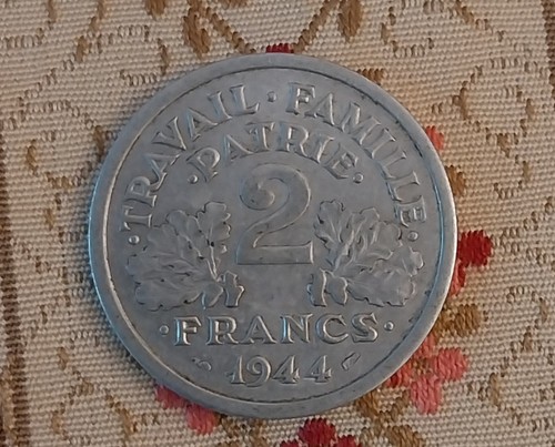 Moneta franchi 1944 - 2,