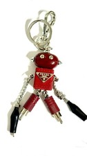 PORTACHIAVI PRADA ROBOT KEYCHAIN COLORE ROSSO IN PELLE SAFFIANO ChARMs VIRALE