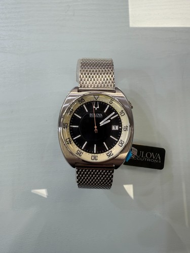 New bulova accutron snorkel - 2,