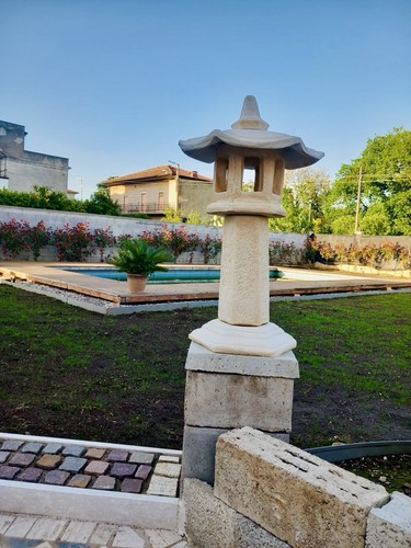 Statua pagoda giapponese