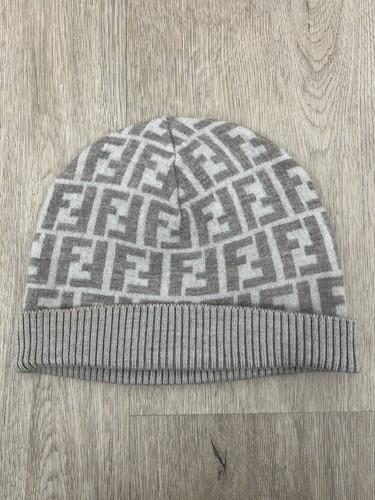 Bonnet fendi beige - bonnet,